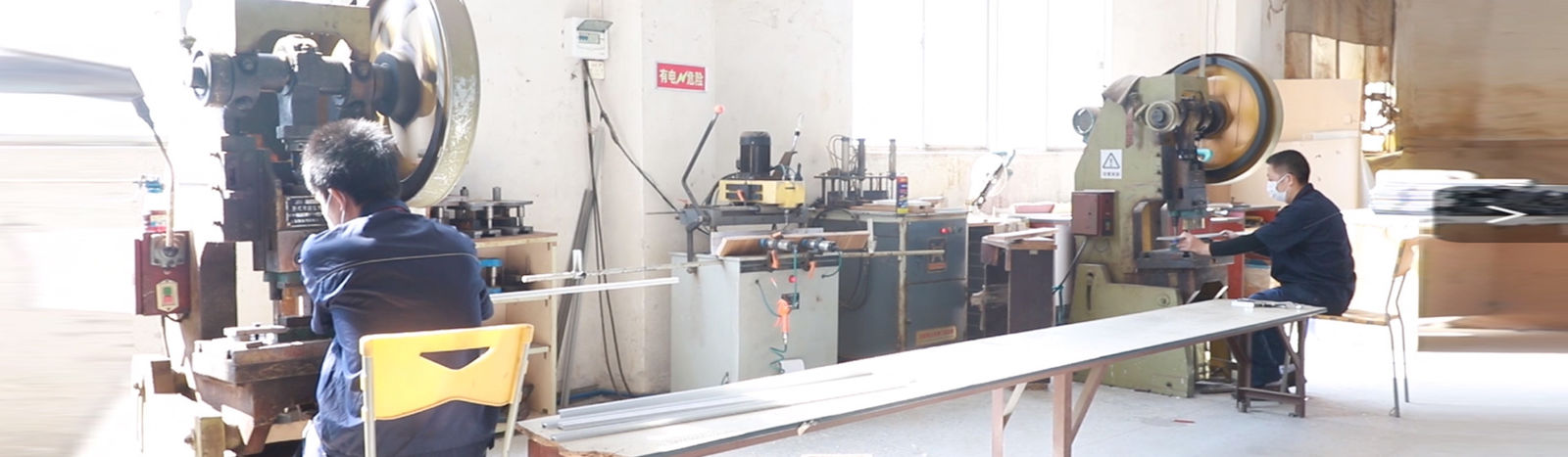 Guangzhou Beston Furniture Manufacturing Co., Ltd. 업체 생산 라인
